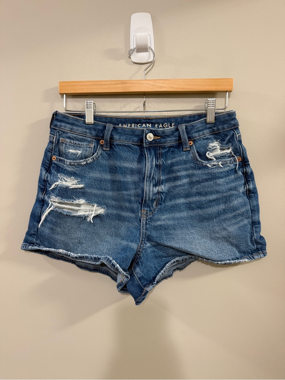 Women's American Eagle Outfitters Distressed High-Rise Mom Short Jean Shorts
